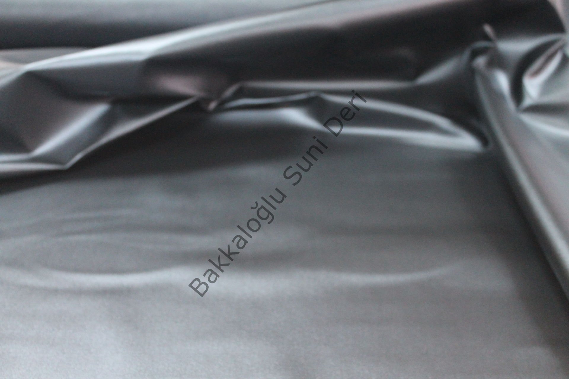 Giyimlik Çedro Siyah