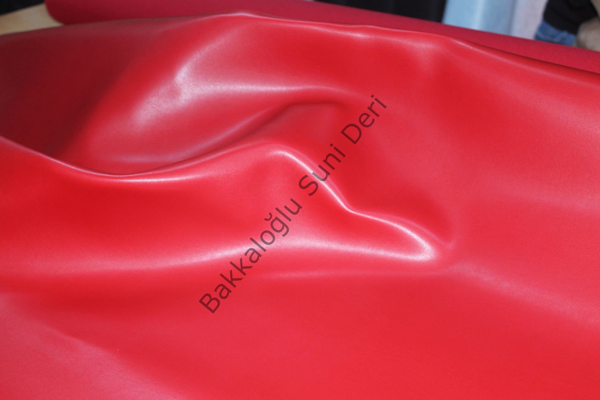 Raşel Ayk Freeport Kırmızı