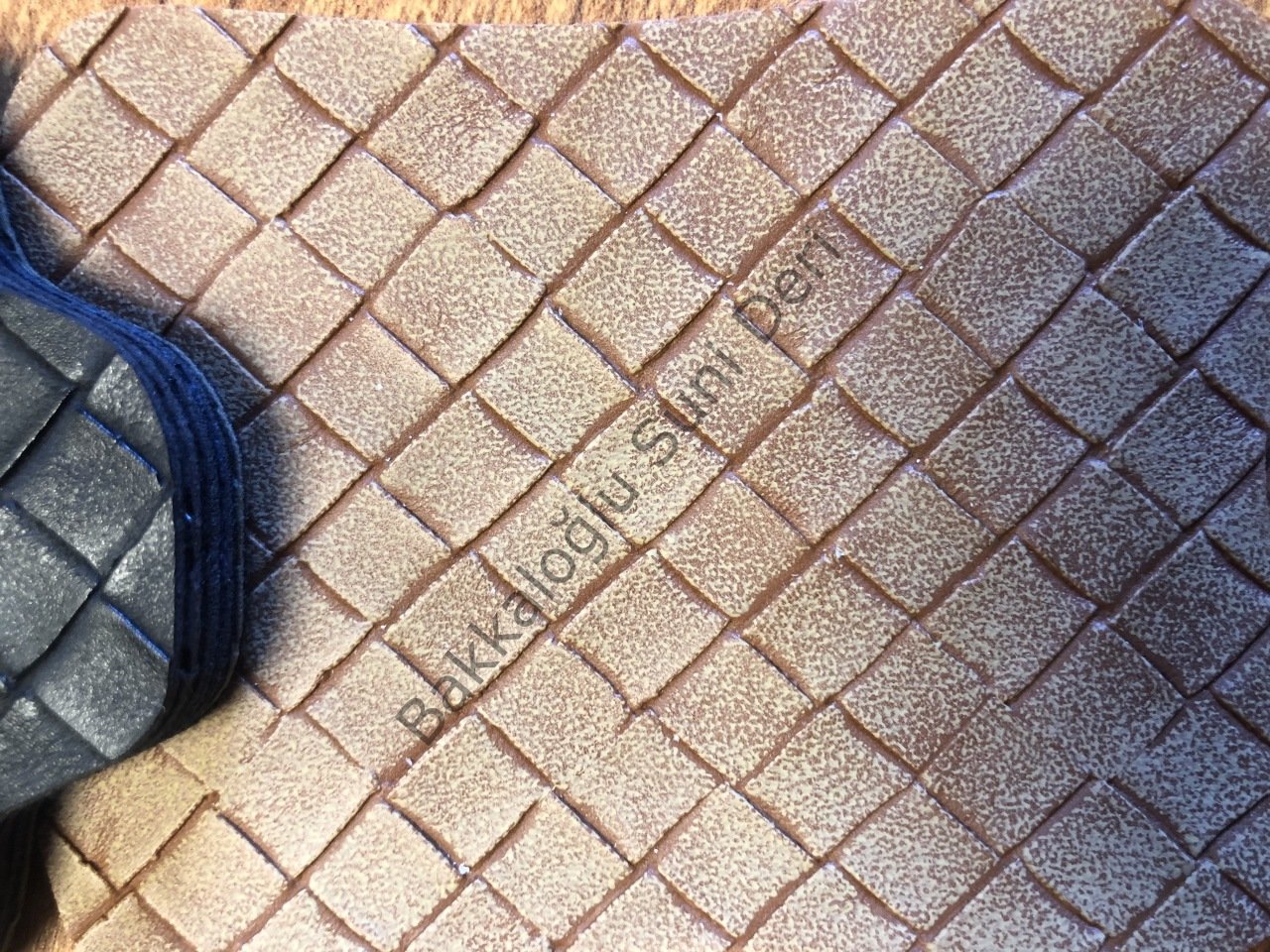 Kare Hasır Sporluk Taba